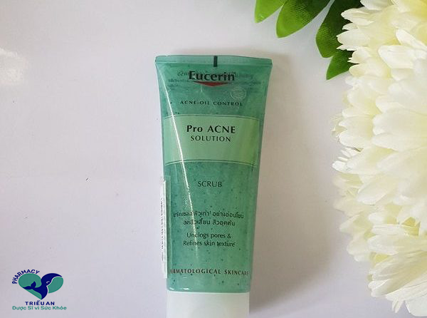 Tay Da Chet Eucerin Pro Acne Scrub 600x446